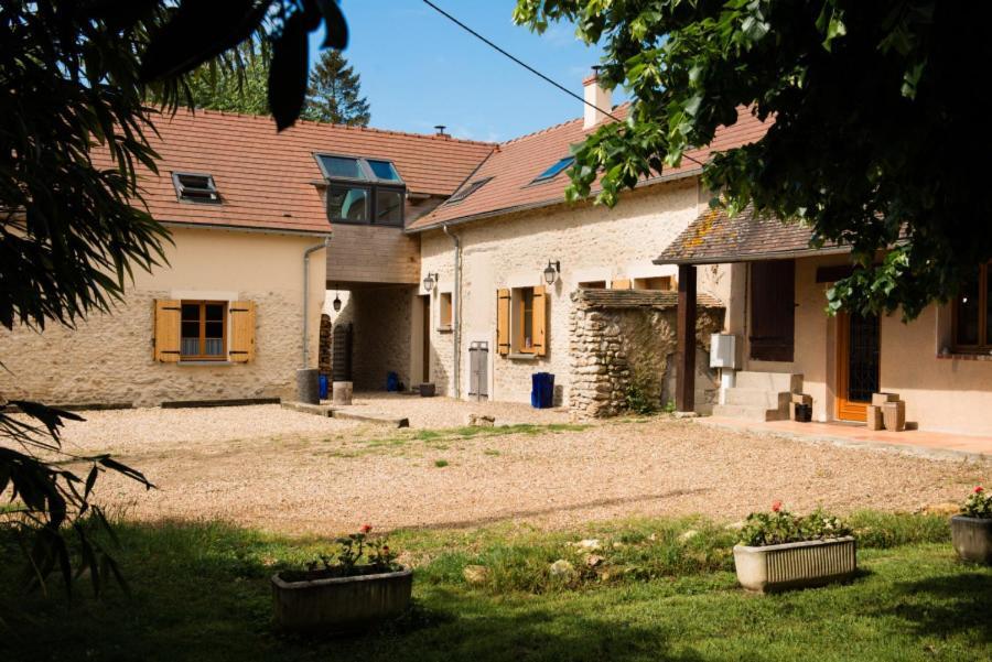 Au Bonheur Des Retrouvailles Hotel Denonville Exterior photo